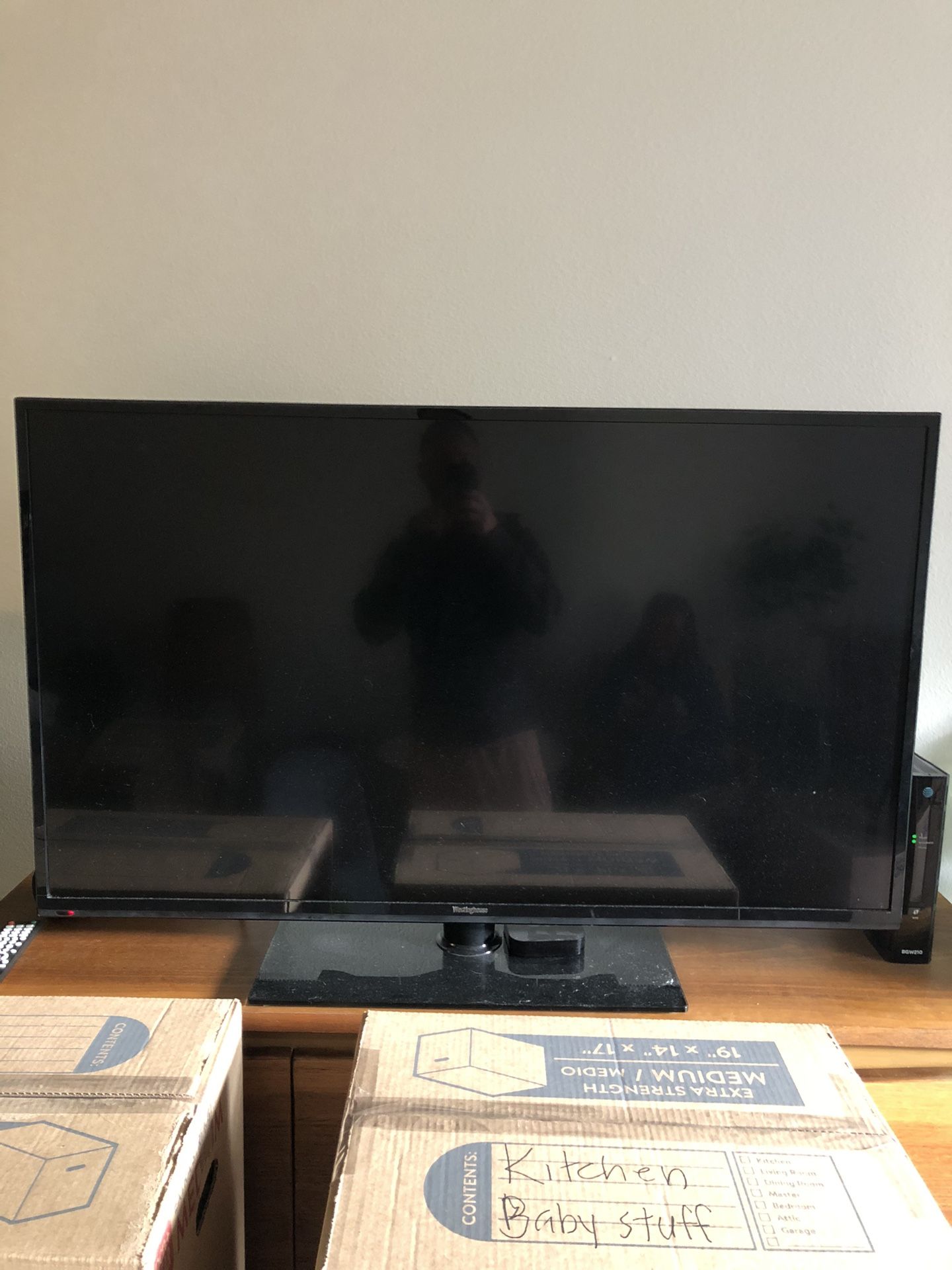 Westinghouse Flatscreen TV (46 Inch)