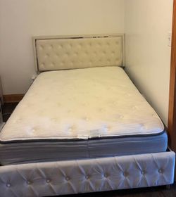 Bed frame (FULL SIZE)
