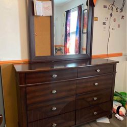 Full Bedroom Set Trundle