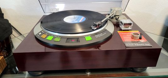 Denon DP-62L Direct Drive Turntable
