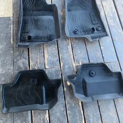 Jeep Wrangler 2021 factory mats