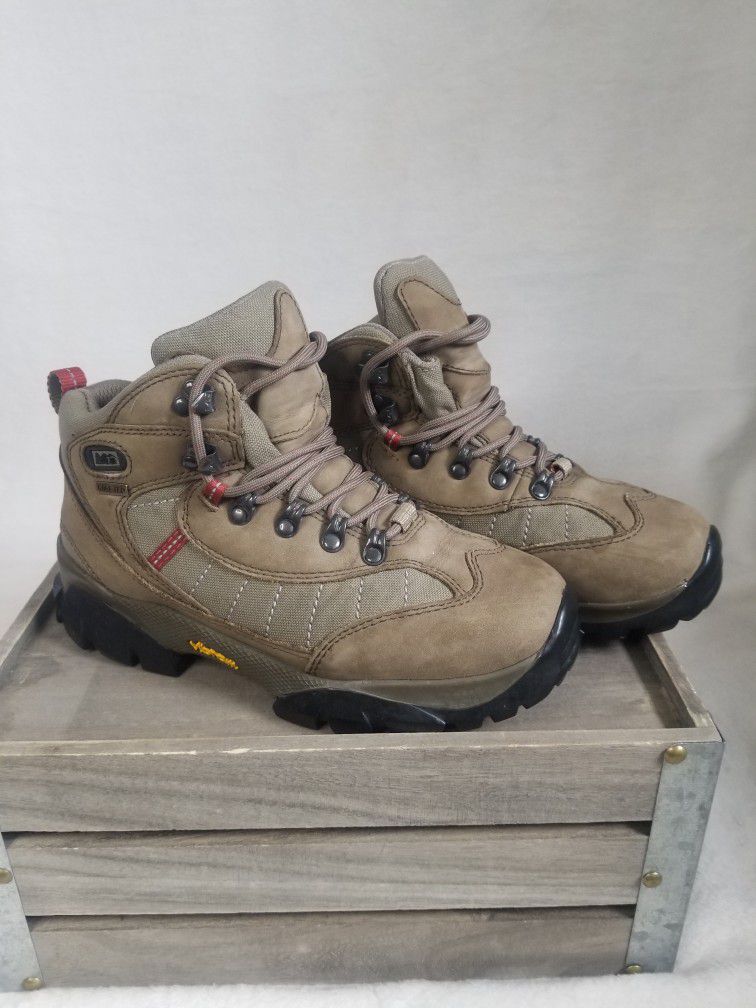 REI Monarch III GTX Hiking Boots Women's Size 7 Walnut Gore-Tex Vibram Leather