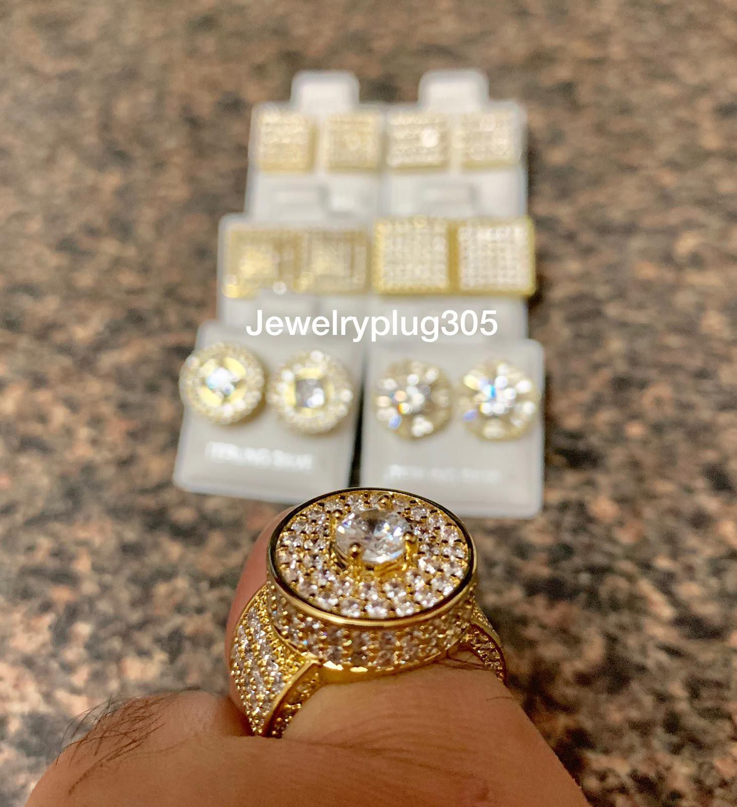 BEST PRICES 🙌 BETTER QUALITY 👏, CHECK US OUT ON INSTAGRAM @Jewelryplug305  WE DELIVER AND DO SHIPPING ,High Quality Plated Jewelry Looks real 💯