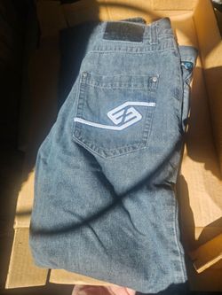 Vintage Enyce Wide-Leg Baggy Jeans