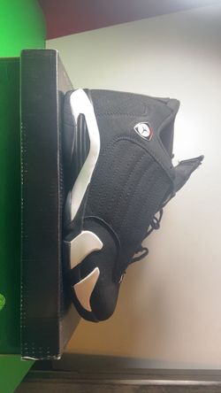 Air Jordan 14 “ Black/White” size 11