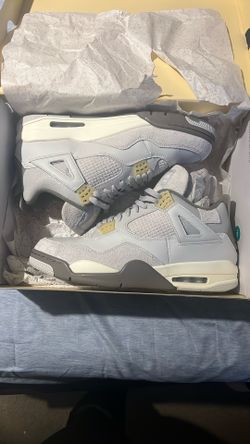 Jordan 4 Photon Dust