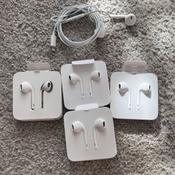 Wired Apple Headphones