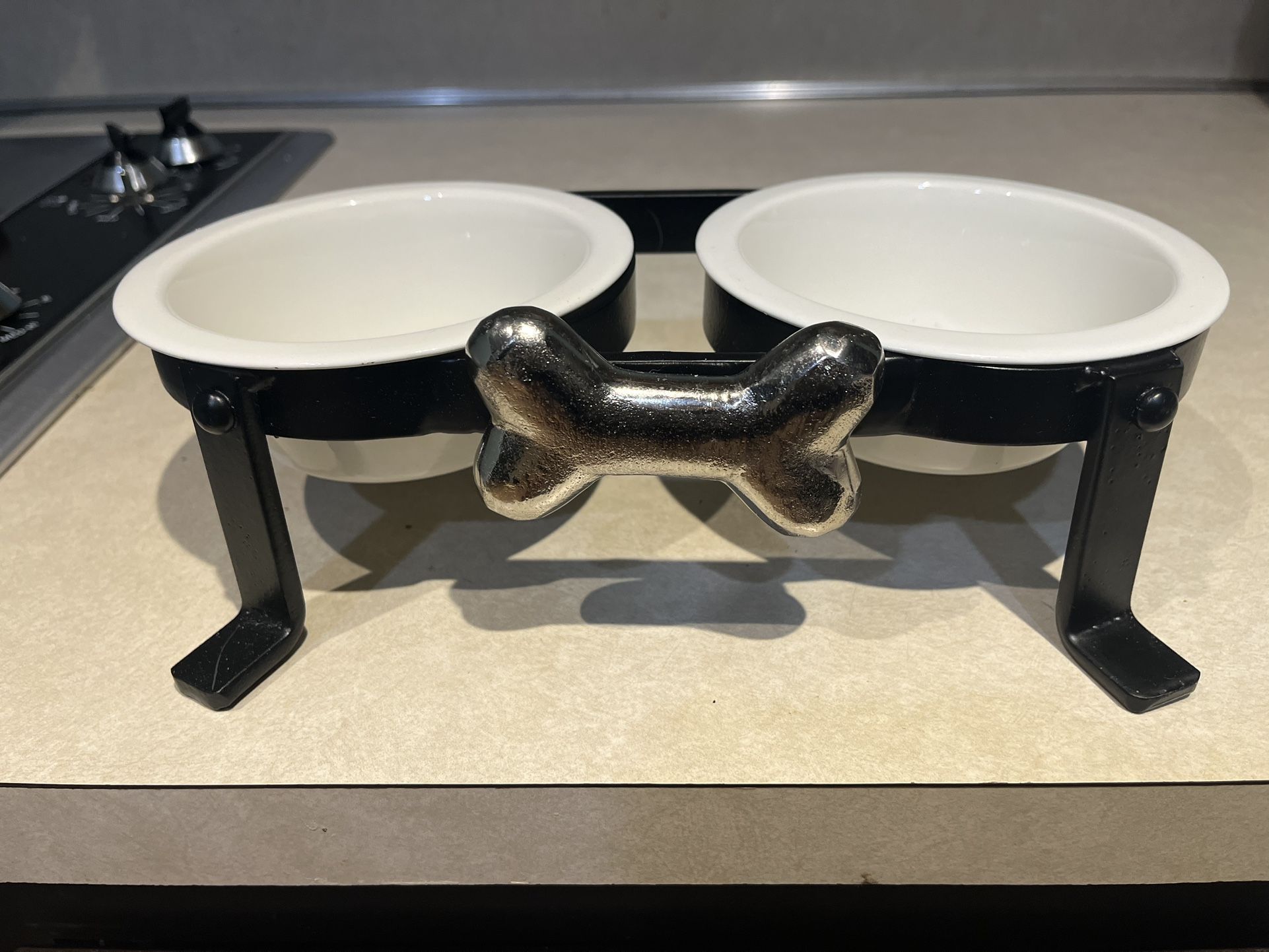 Dog’s Water & Food Bowls