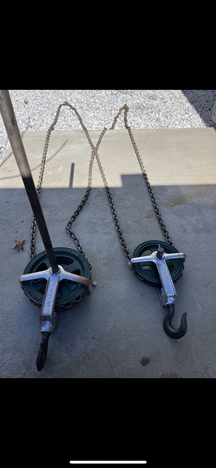 1 1/2 Ton Robinson And Meyer Hoist