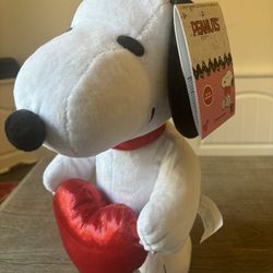 Snoopy Plushie