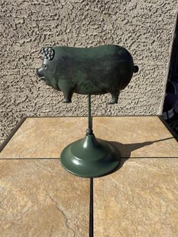Farmhouse Country Metal Pig Tabletop Counter Home Decor