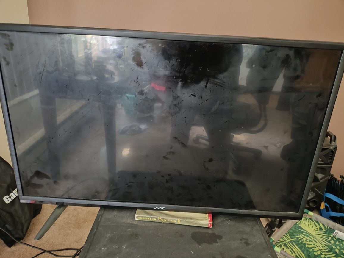 Vizio Smart TV for sale
