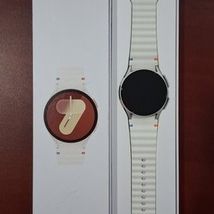 Unlocked Galaxy Watch 7 40mm LTE (CREAM)