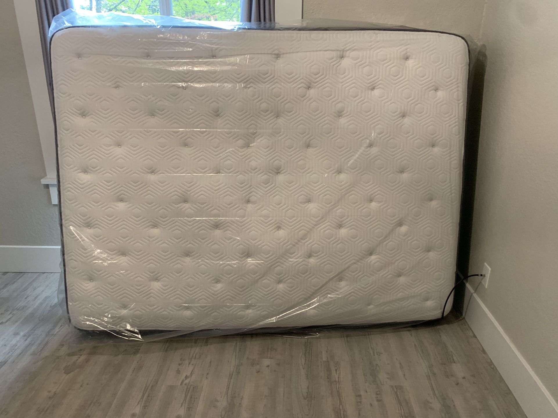 Sleepys Hush Pillow Top Mattress