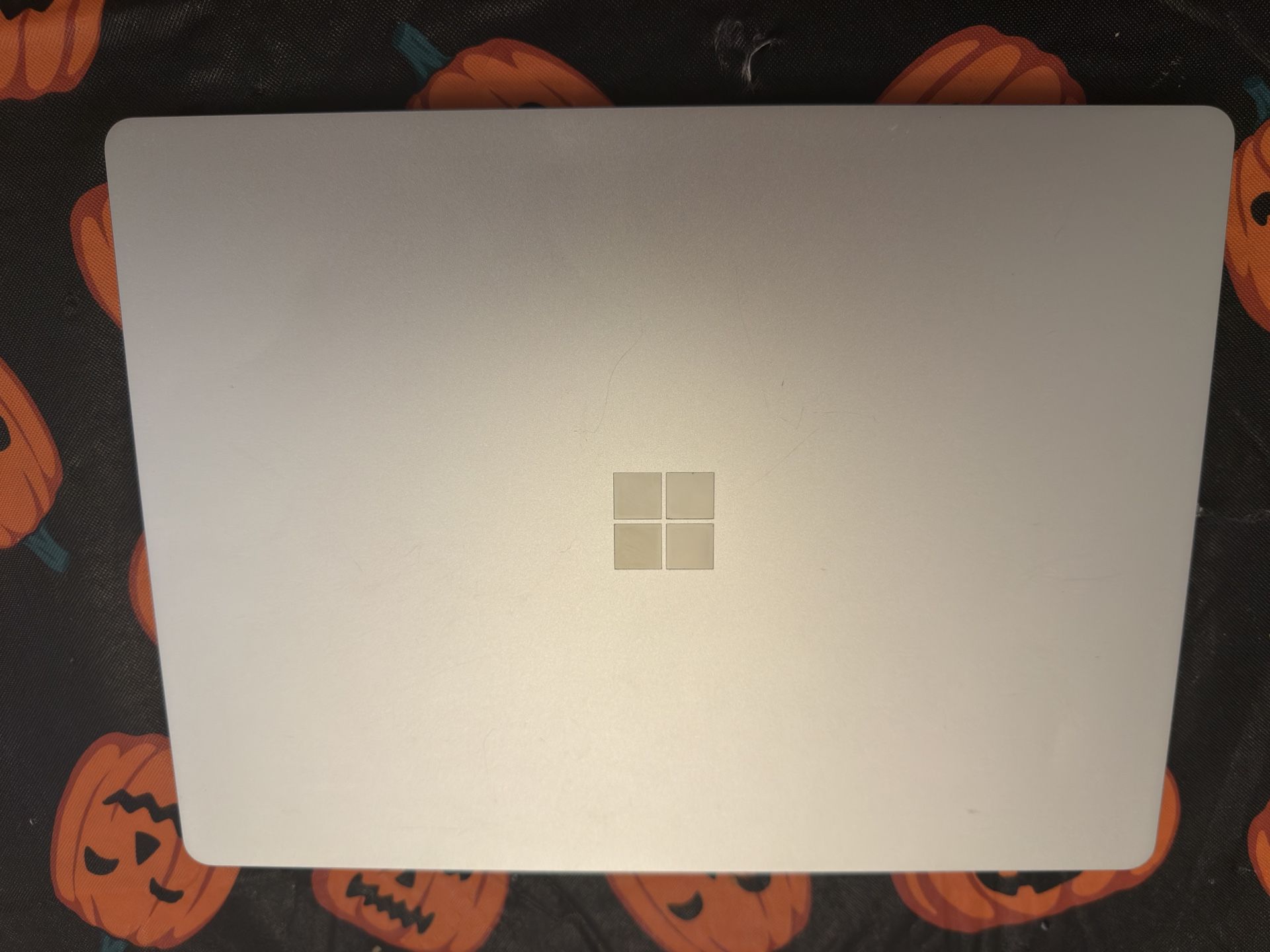 Microsoft Surface Laptop Go