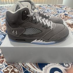Jordan Wolf  Grey 5’s Sizes 10 & 10.5 