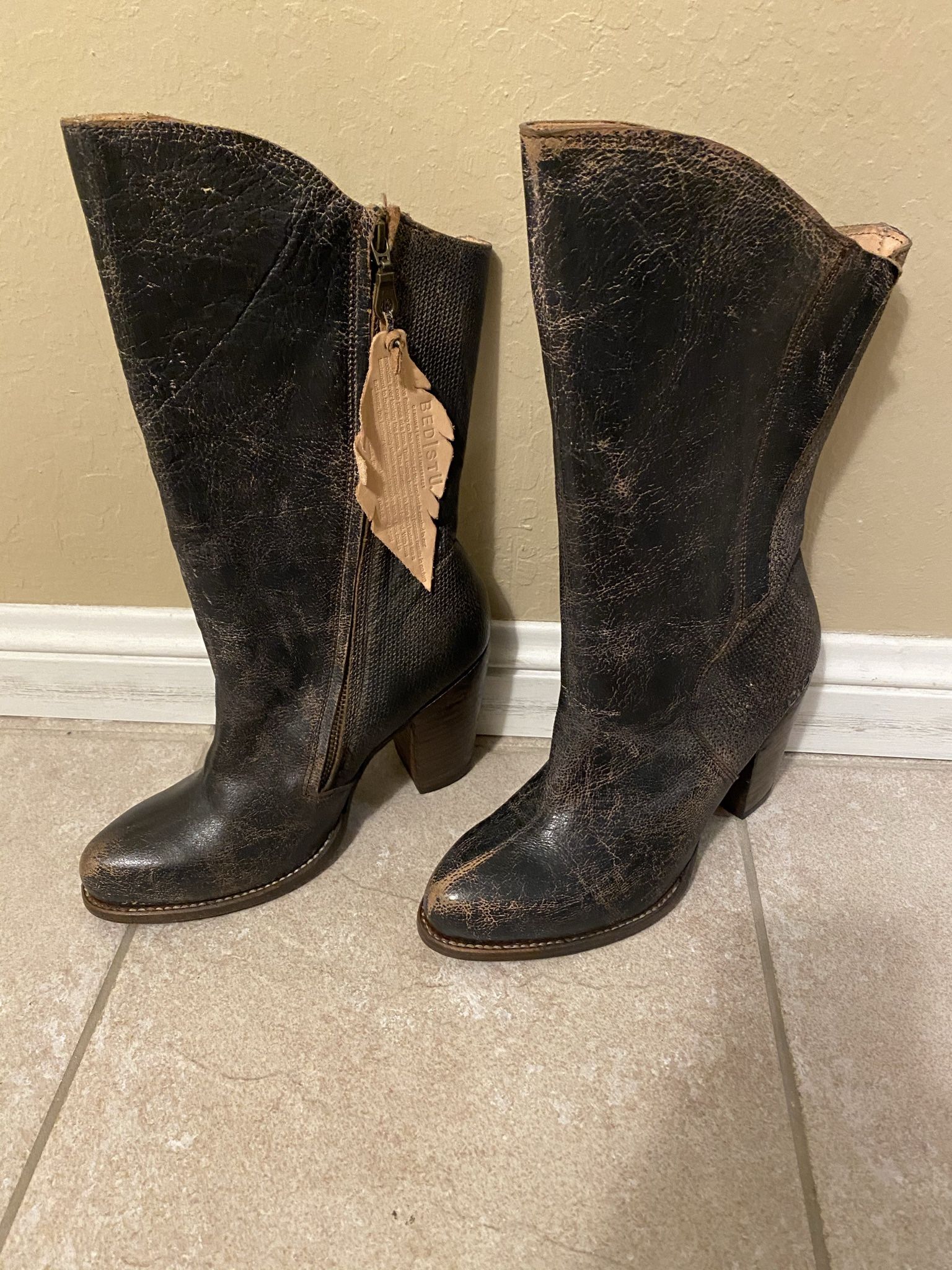 Women’s Boots