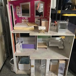 Rainbow High Doll House 