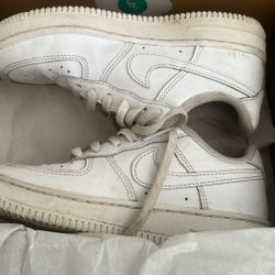 Kids Size 13.5 Air Force 1 
