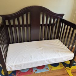 3 In 1 crib 