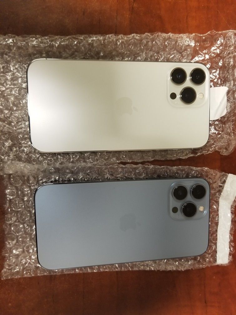 iPhone 13 Pro Max Factory unlocked