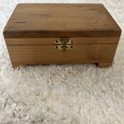 Wood Jewelry Box 