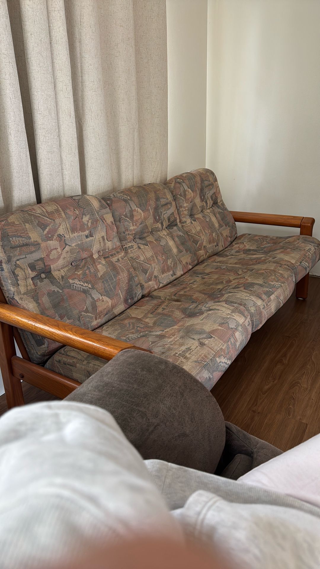 Free Couches