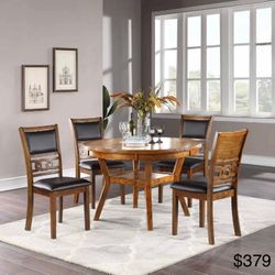 Round dining table set