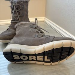 Womens Grey Sorel Boots