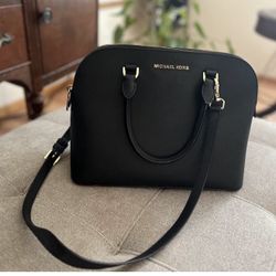 Original Like New Michael Kors Bag $65