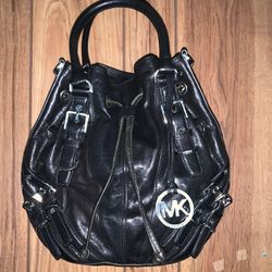 New Michael Kors Purse