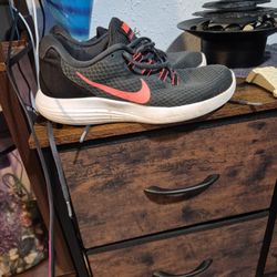 Nike Shoes Size Women's 9 1/2