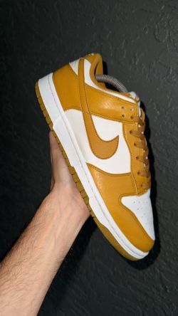 Nike Dunk Low “Gold Phantom” (8.5m / 10w)