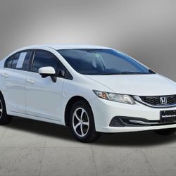 Honda Civic 4 Puertas 2015 Estándar 5 Velocidades  $8, 500