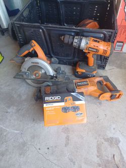RIDGID 18V Cordless Tool Set with Battery Kit