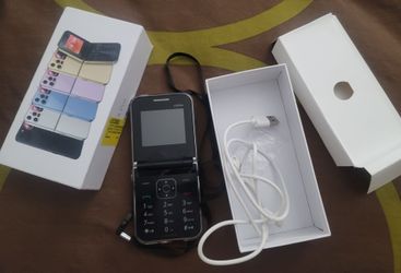 i15 Pro Flip Phone