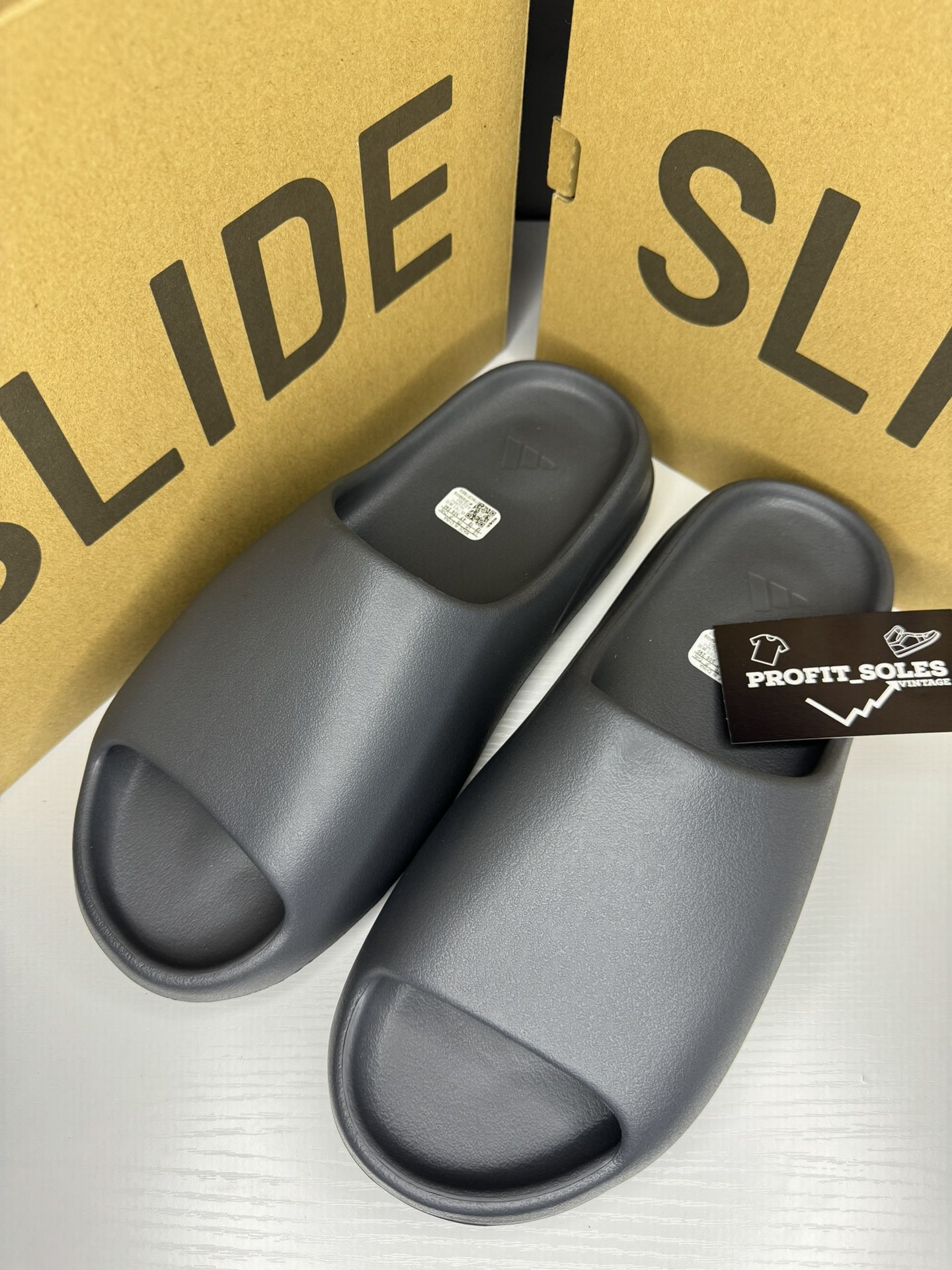 Adidas Yeezy Slide Slate Grey Size 12