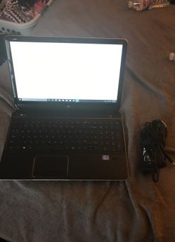 HP Envy dv6 15.6-inch display with beats speakers