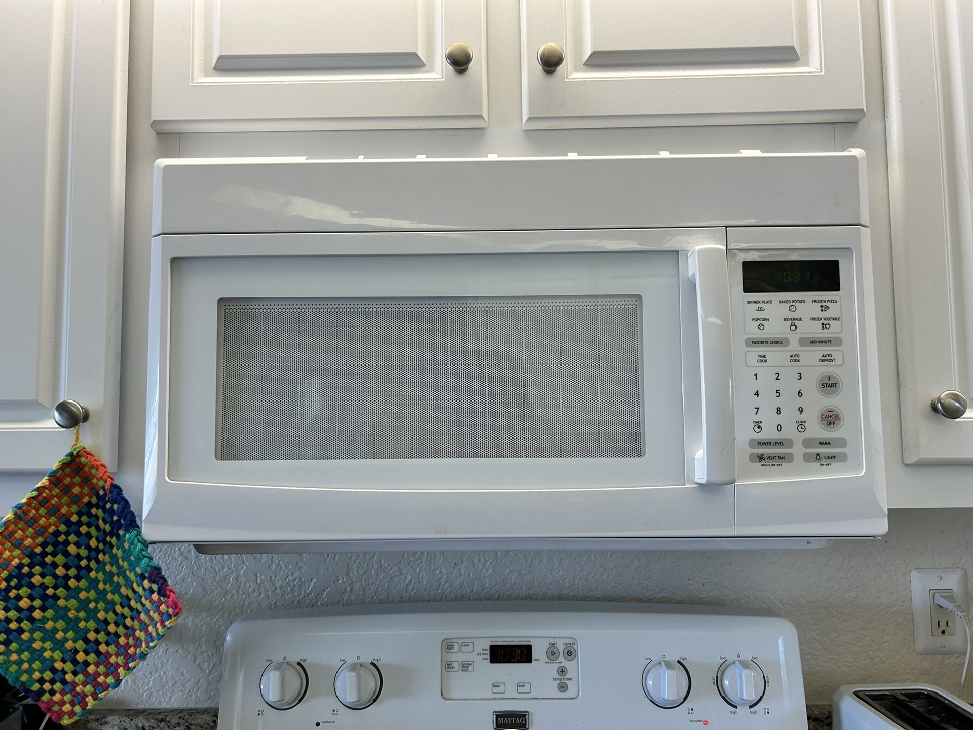 Over The Stove Microwave With Fan