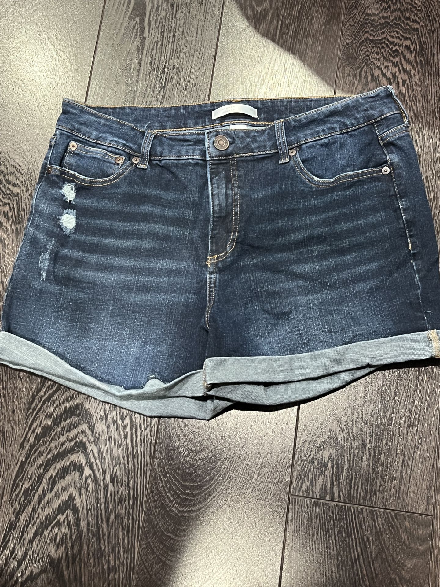 Denim Jean shorts Women’s size 16