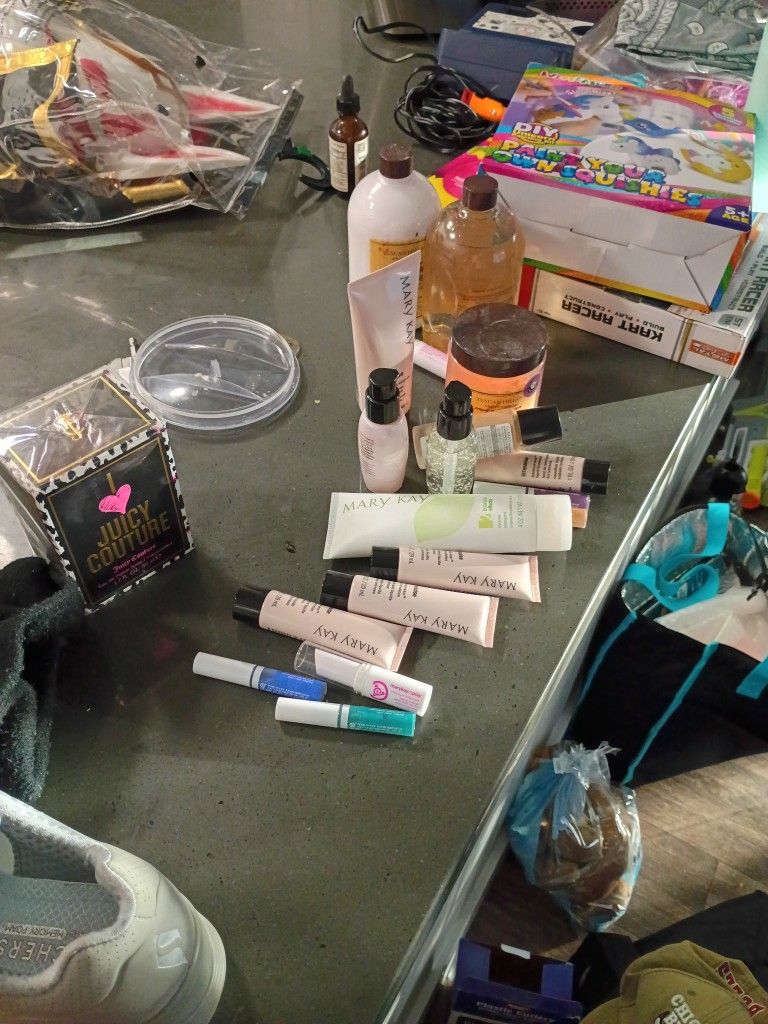 Makeup Make Me An Offer