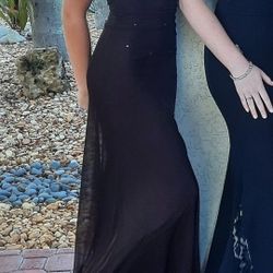 2 Girls Formal Dresses.  Both Worn Once 