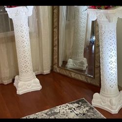 Roman Columns Decor
