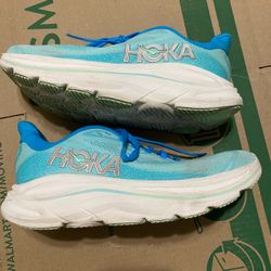 Hoka Clifton 10 Women’s Size 8.5B