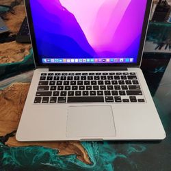 Apple MacBook Pro With Retina Display 13” I5 Processor 8GB RAM 256GB SSD STORAGE $220