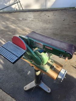 Belt sander