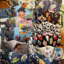 Disney Characters Variable Cubrebocas 