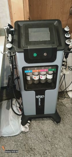 Hydra multi function facial machine