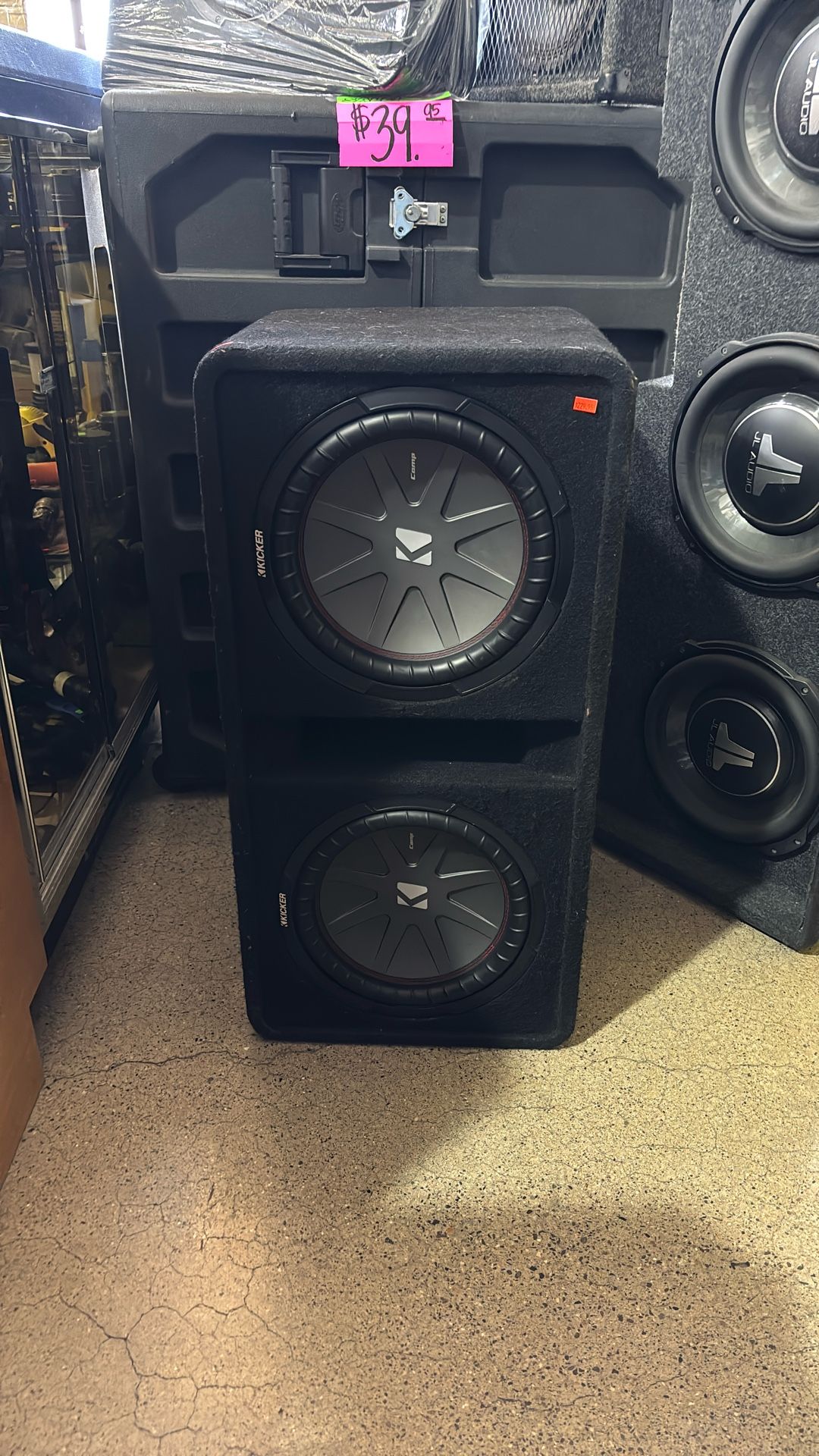 Pair Of 12” Kicker Comp R Loaded In aDual 12” Subwoofer Enclosure Car Audio Speakers