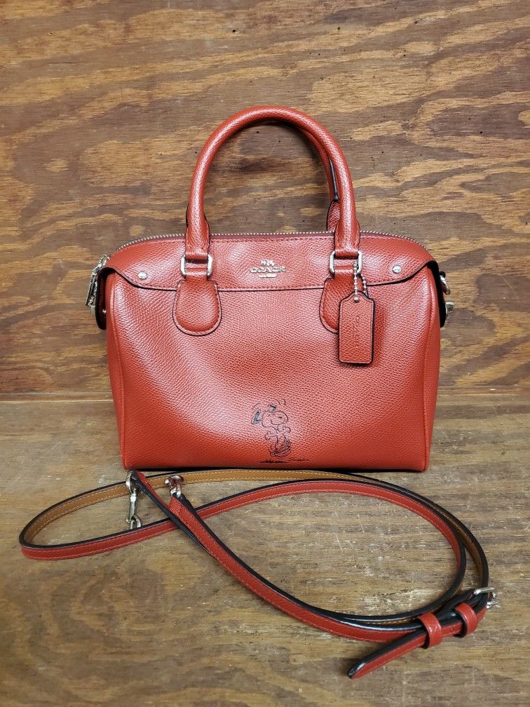 2014 Limited Edition Coach Peanuts Snoopy Leather Red Satchel Purse 